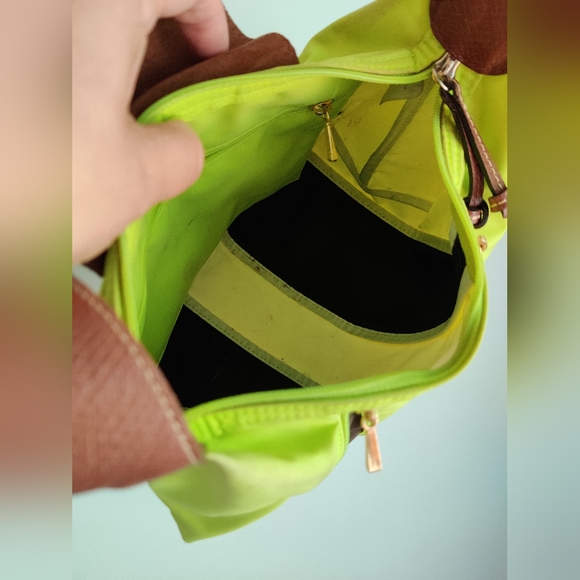 Longchamp Expandable Handbag - Picture 9 of 16